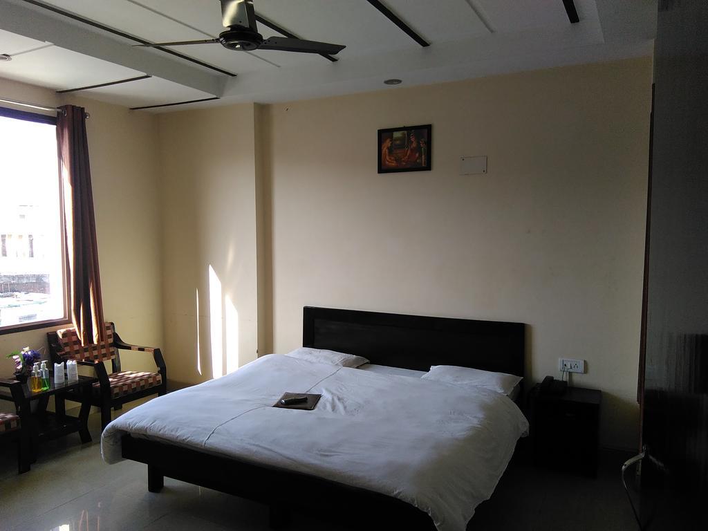 Hotel Aananda Haridwār Exterior foto